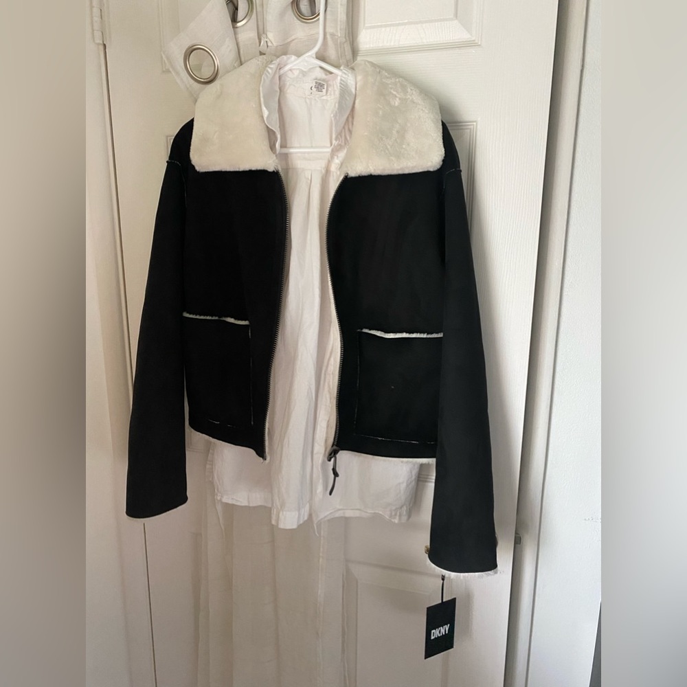 Dkny-black reversible jacket- xs